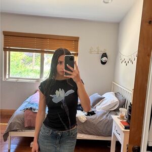 Black motel flower top